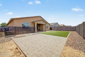 36990 Camarillo Dr, San Tan Valley, AZ 85140