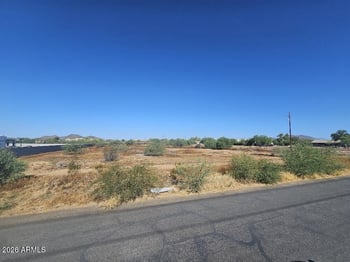 36XXX 12th St #38, New River, AZ 85087