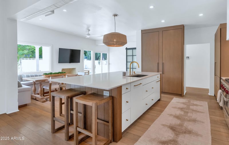 37 Spur Cir, Scottsdale, AZ 85251