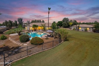370 Equestrian Ct, Gilbert, AZ 85296