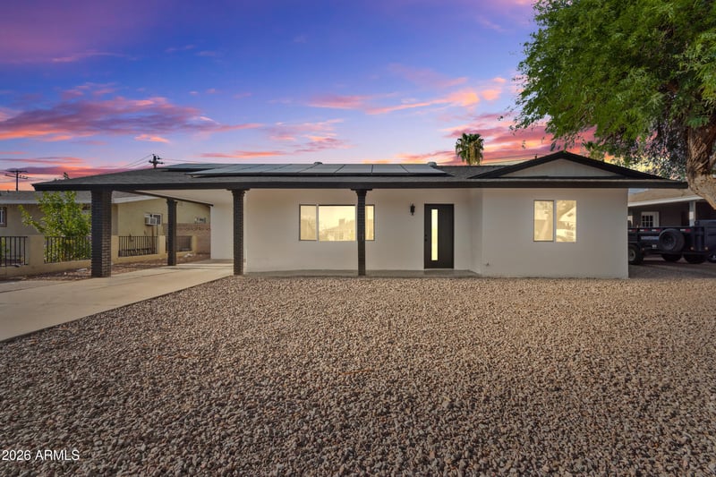 370 W Tulsa St, Chandler, AZ 85225