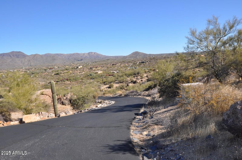 3700 Nevermind Trl #--, Carefree, AZ 85377