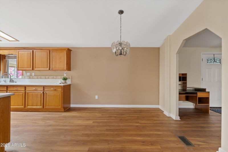 3700 Tomahawk Rd #16, Apache Junction, AZ 85119