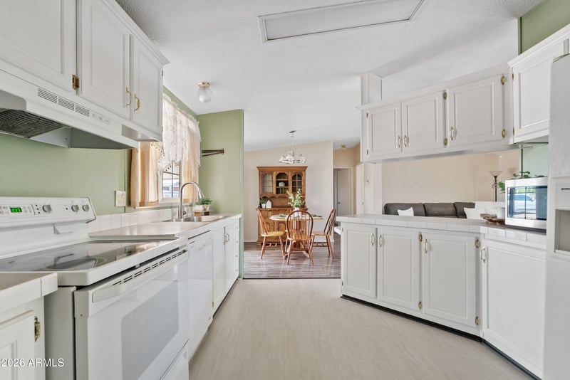 3700 S Tomahawk Rd #31, Apache Junction, AZ 85119