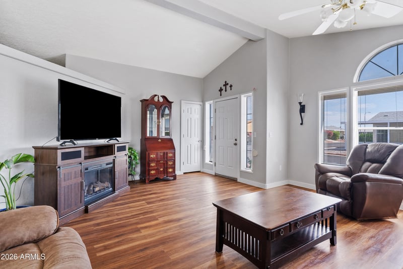 3700 S Tomahawk Rd #8, Apache Junction, AZ 85119