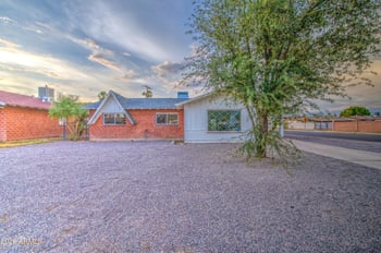 3700 Cavalier Dr, Phoenix, AZ 85019