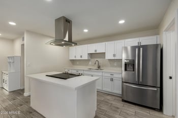 3700 W Keim Dr, Phoenix, AZ 85019