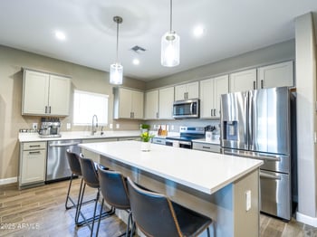 37008 Aleutian Dr, San Tan Valley, AZ 85143