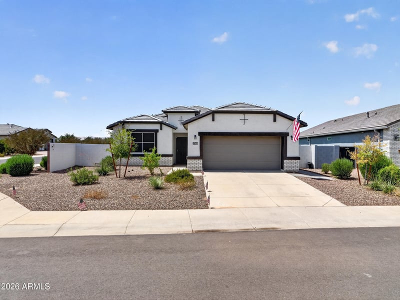 37008 N Hinterwald Way, San Tan Valley, AZ 85143