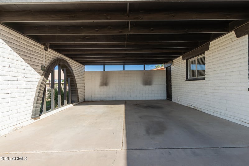 3701 Griswold Rd, Phoenix, AZ 85051