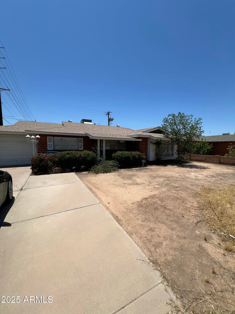 3701 Keim Dr, Phoenix, AZ 85019