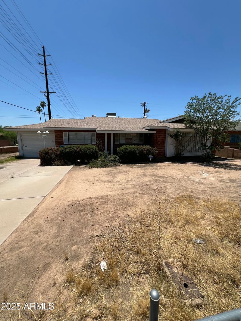 3701 Keim Dr, Phoenix, AZ 85019