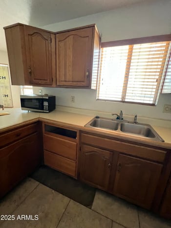 3701 Keim Dr, Phoenix, AZ 85019