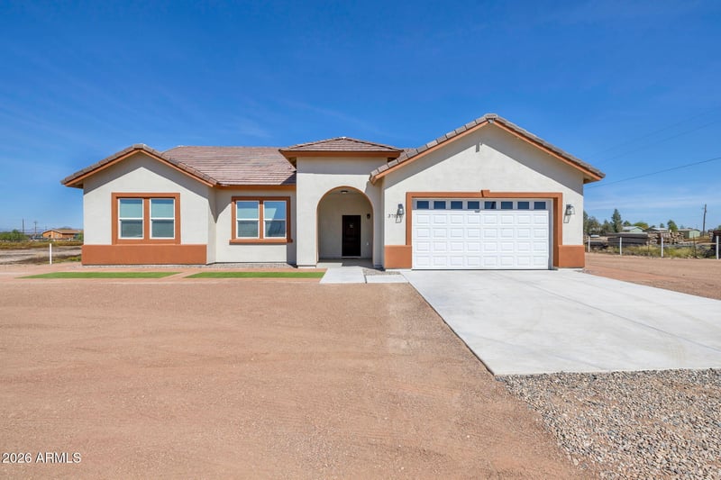 37010 Whitton Ave, Tonopah, AZ 85354
