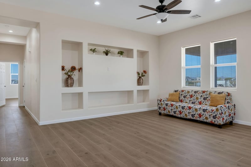 37010 Whitton Ave, Tonopah, AZ 85354