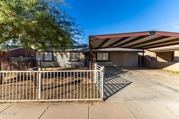 3702 64th Dr, Phoenix, AZ 85033