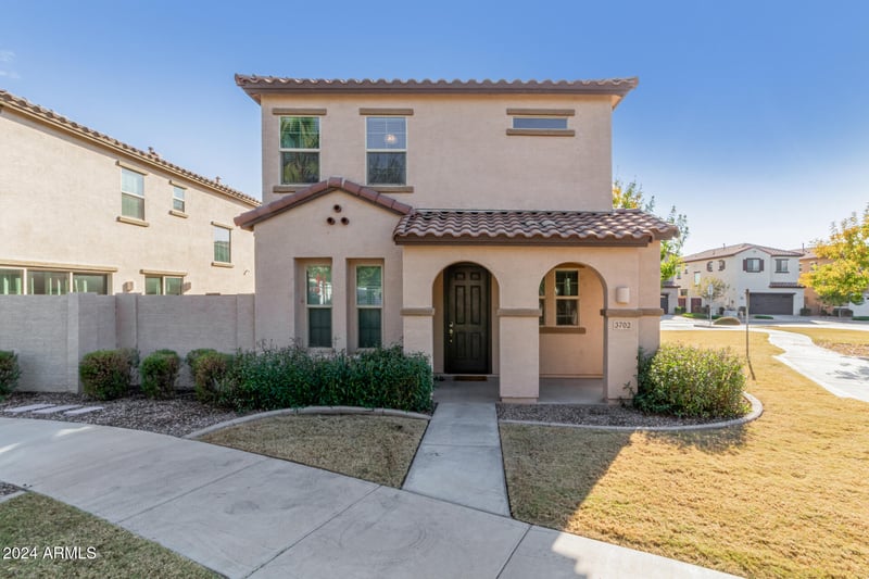 3702 Dogwood Dr, Chandler, AZ 85286