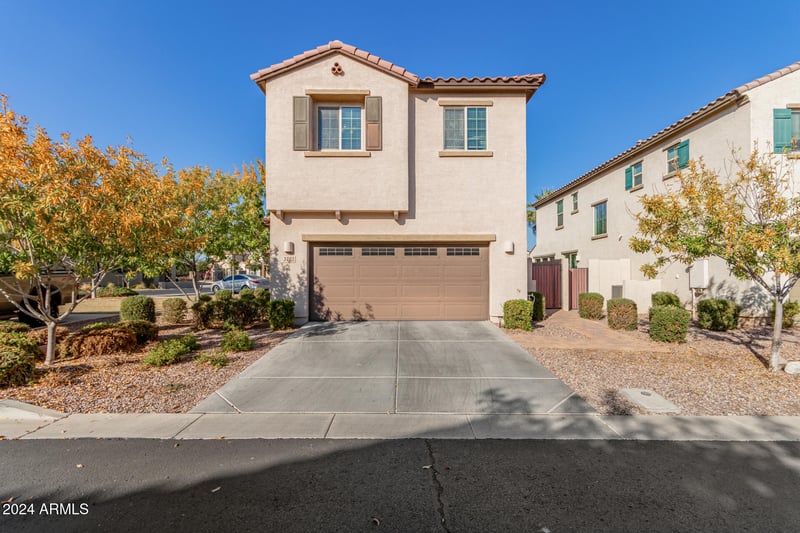 3702 Dogwood Dr, Chandler, AZ 85286