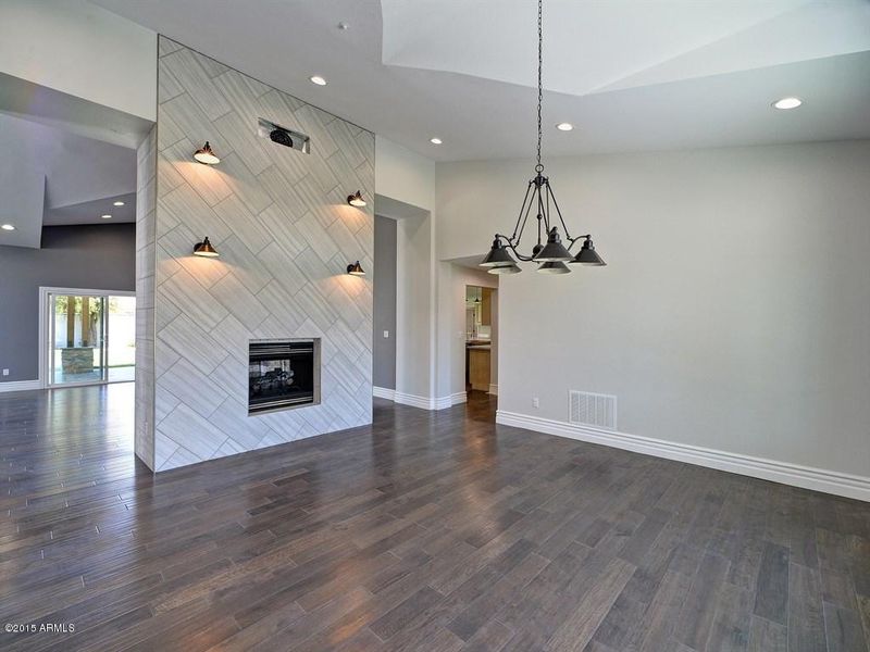 3702 E Orange Dr, Phoenix, AZ 85018