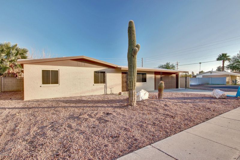 3702 W Denton Ln, Phoenix, AZ 85019
