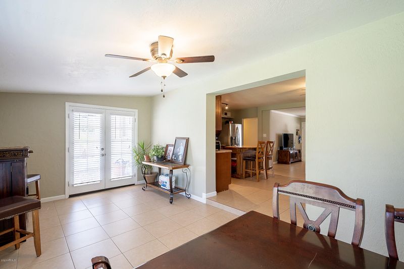 3702 W Solar Dr, Phoenix, AZ 85051