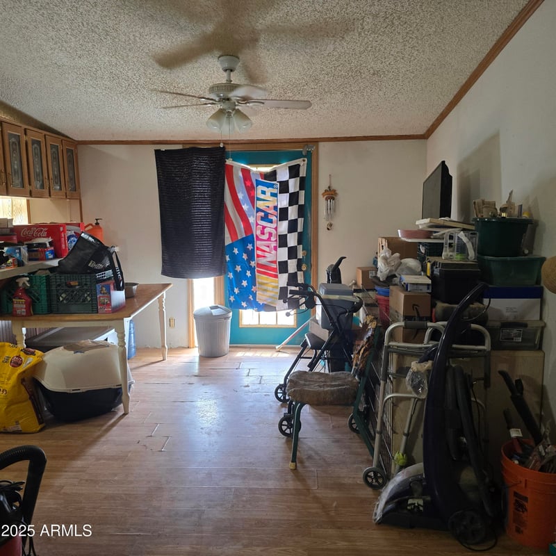 37027 19th St, Phoenix, AZ 85086