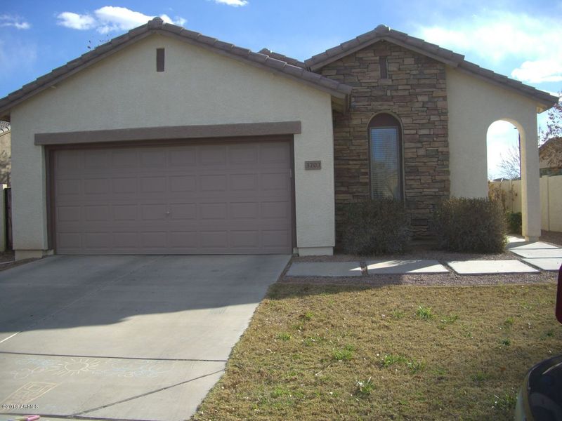 3703 E Janelle Ct, Gilbert, AZ 85298