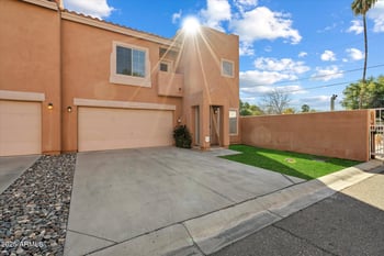 3703 Mitchell Dr, Phoenix, AZ 85018