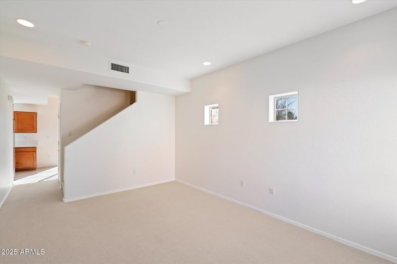 3703 Mitchell Dr, Phoenix, AZ 85018