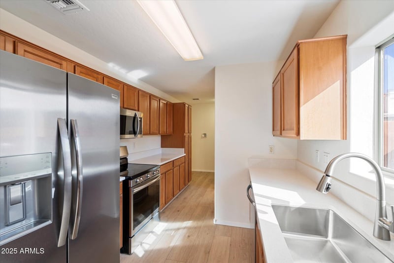 3703 Mitchell Dr, Phoenix, AZ 85018