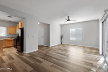 3704 Vivian Ct, Phoenix, AZ 85086