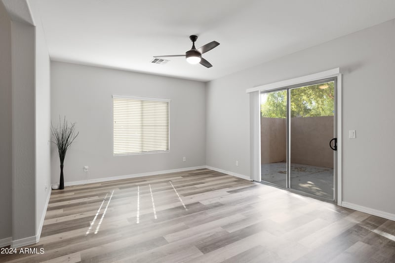 3704 Vivian Ct, Phoenix, AZ 85086