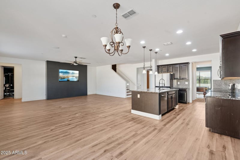 3705 105th Dr, Tolleson, AZ 85353