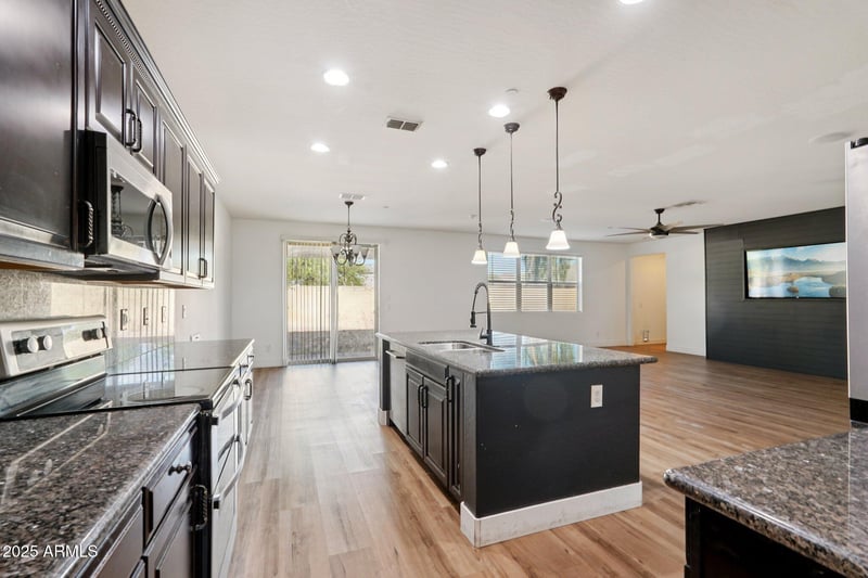 3705 105th Dr, Tolleson, AZ 85353