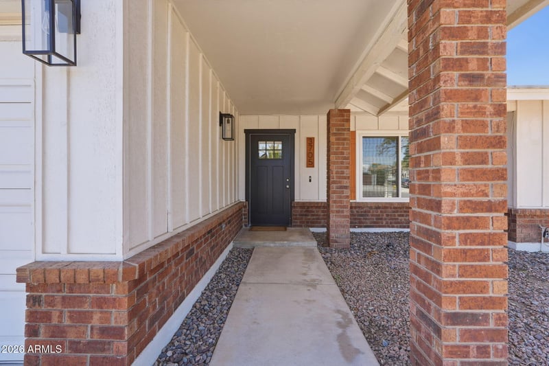 3705 E Forge Cir, Mesa, AZ 85206