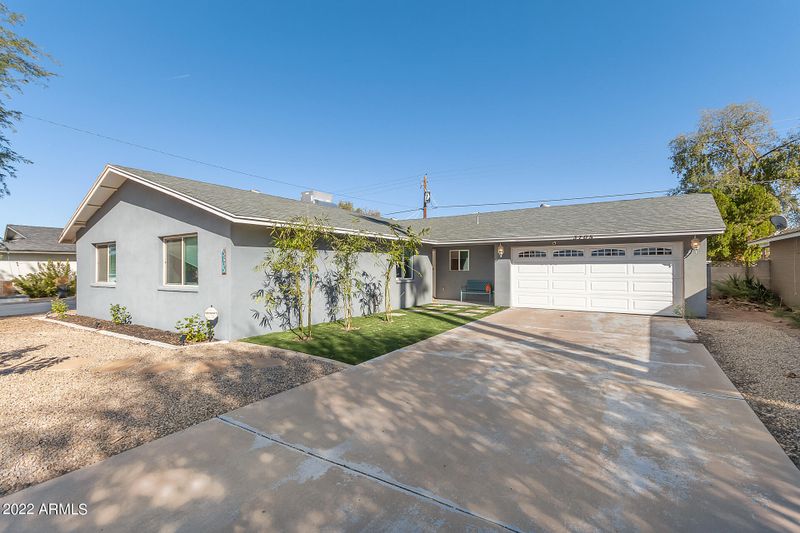 3705 S Kenneth Pl, Tempe, AZ 85282