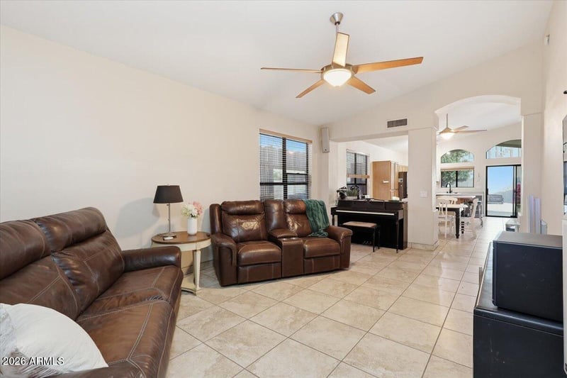 3706 Isabella Ave, Mesa, AZ 85206