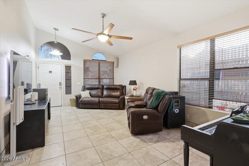 3706 Isabella Ave, Mesa, AZ 85206
