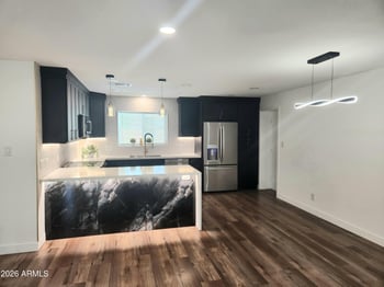 3707 E Amelia Ave, Phoenix, AZ 85018