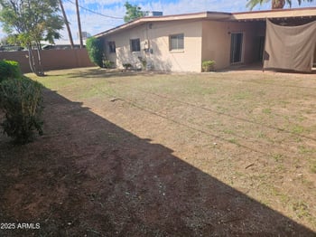 3707 Paradise Dr, Phoenix, AZ 85028