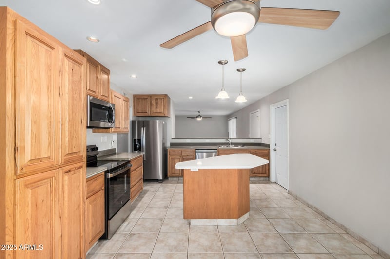 3707 Sierra St, Phoenix, AZ 85029