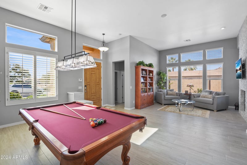 3708 Hazeltine Way, Chandler, AZ 85249