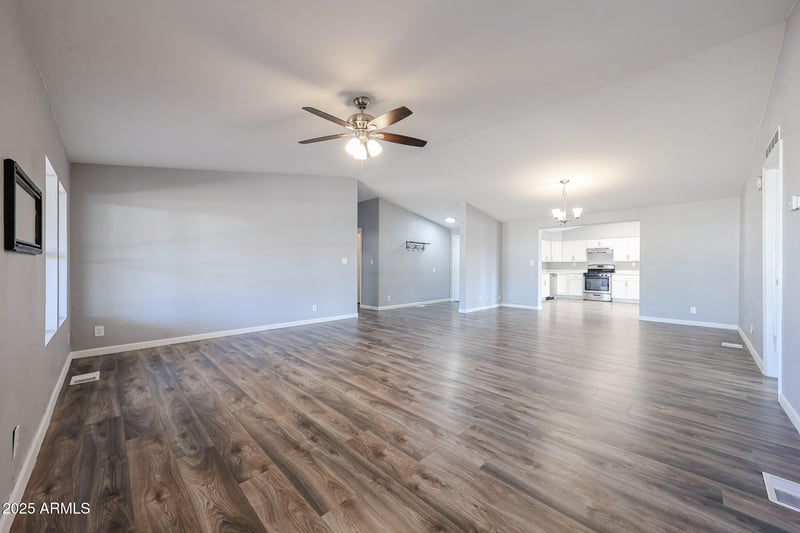 3708 Ross Ave, Glendale, AZ 85308