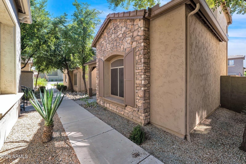 3708 Vivian Ct, Phoenix, AZ 85086
