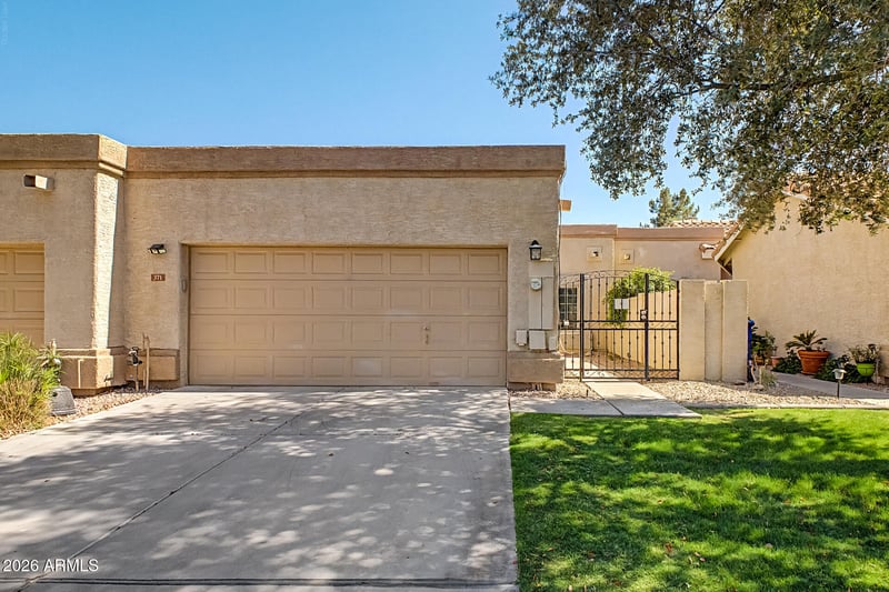 371 Lodge Dr, Tempe, AZ 85283