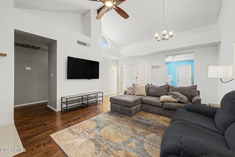 371 Lodge Dr, Tempe, AZ 85283