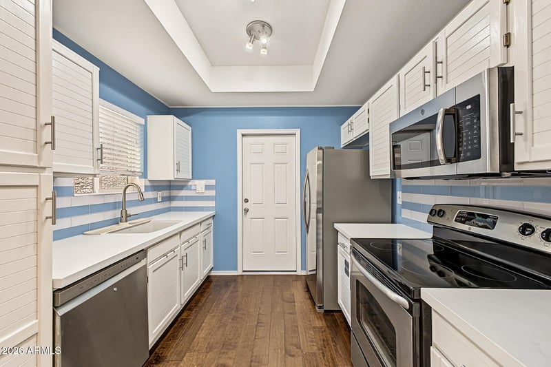 371 W Lodge Dr, Tempe, AZ 85283