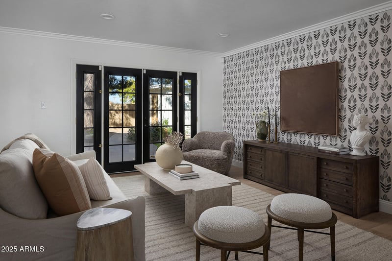 3710 48th Pl, Phoenix, AZ 85018