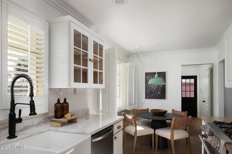 3710 48th Pl, Phoenix, AZ 85018