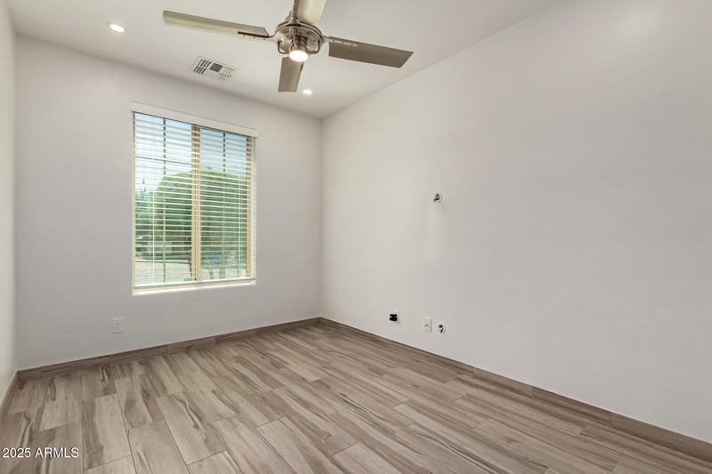 3710 Matthew Dr, Phoenix, AZ 85050